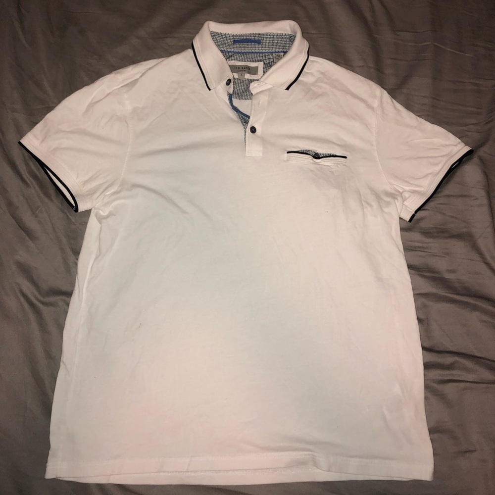 Men’s Ted Baker collared shirt, size 4